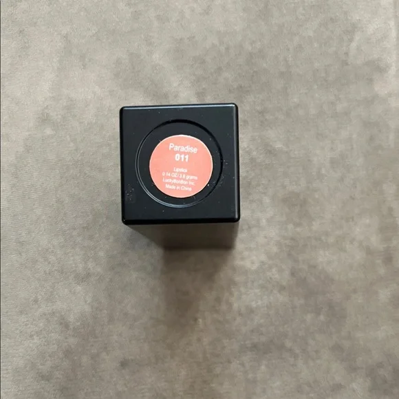 Lucky Chick Semi- Matte Lipstick Brand New in Color Paradise 011 - Picture 4 of 6
